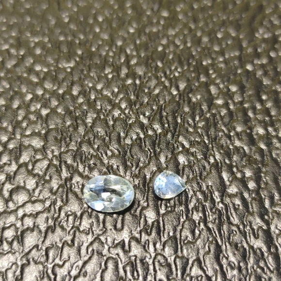 Faceted Sky Blue Topaz Gemstones #150 - Picture 2 of 3